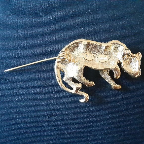 AFJ goldtone rhinestone-studded leopard/cheetah pin/brooch - Picture 5 of 5